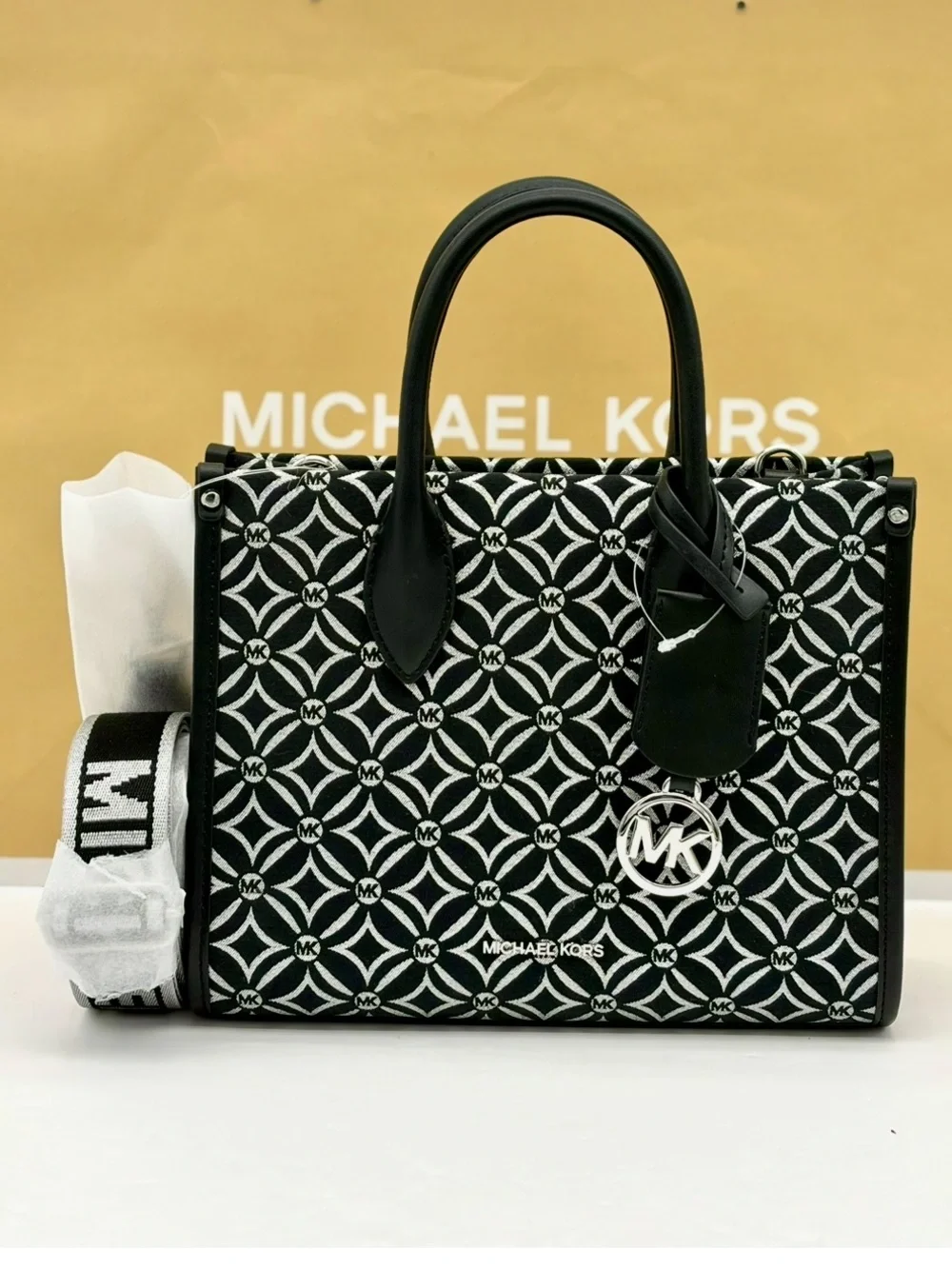 Michael Kors crossbody 4% silver